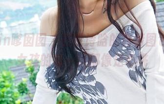 Feilin嗲囡囡 – 在贾诗晗的高清图包中，女孩的每一帧都像是心跳