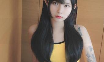Hizzy(히지)的肉丝私拍，细节满满的套图，简直让人心跳加速！