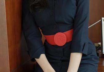 MFStar模范学院 – 在Qiqi修女的高清写真下，枯燥的生活充满了想象