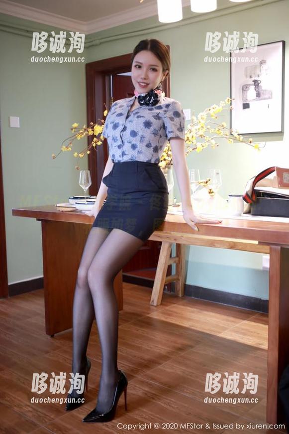 MFStar模范学院 - 佟蔓baby的私拍：礼服如梦，图片如诗