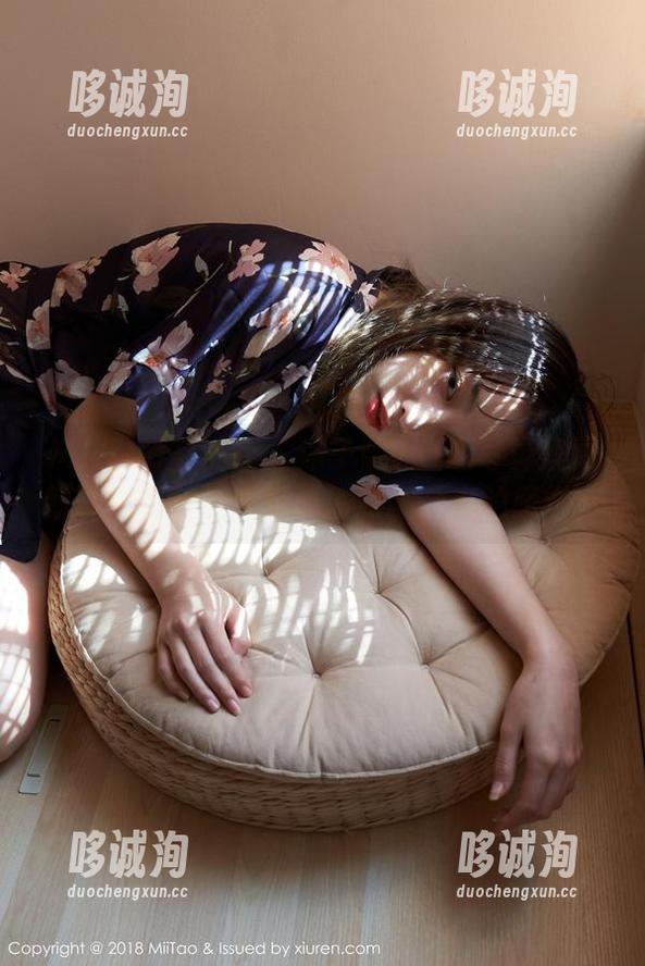 MiiTao蜜桃社 - 沐子熙V甜心写真集更新啦！有种让人想要偷偷藏起来的感觉。