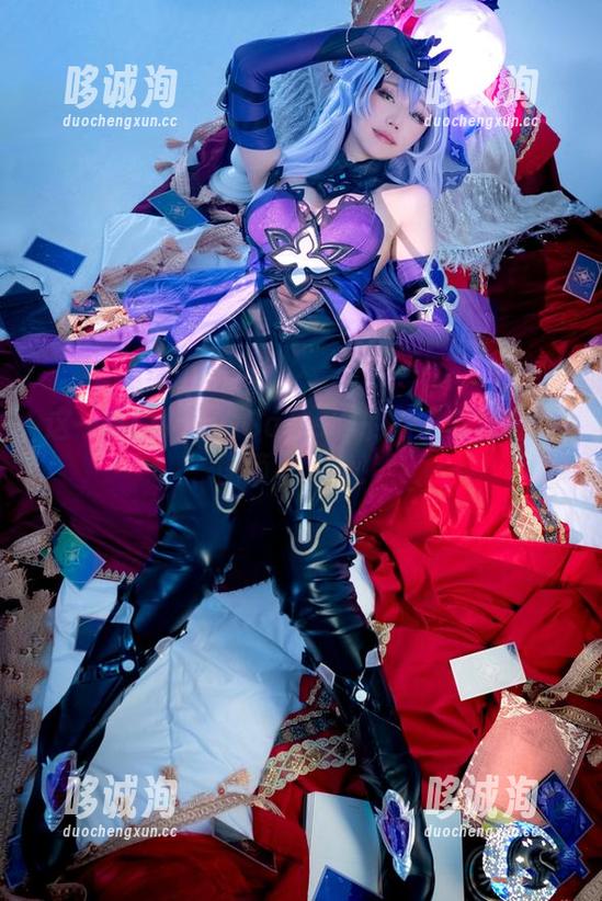 Sameki 这一季的女巫:Sameki的万圣节写真套图简直太美!