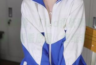 小溪里浸染青春，Tina很妖孽呀的体操服与死库水，看看原图，壁纸非你莫属！