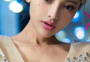 UGirls尤果网 – 张栩菲内衣高清作品集：这姑娘真是个让人想多看几眼的魔力源泉