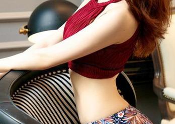 UGirls尤果网 – 闹腾完毕，看看王尔琳的全套睡衣写真，瞬间降温