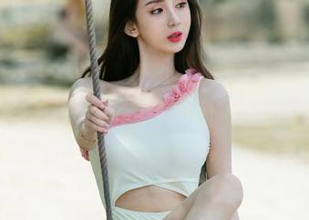 UGirls尤果网 – 瑜伽？不不，是绮里嘉在奉献给我们的美图狂欢！