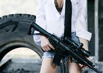 UGirls尤果网 – 看着陈柳溪的居家写真，我反思是不是也该收拾收拾家了？