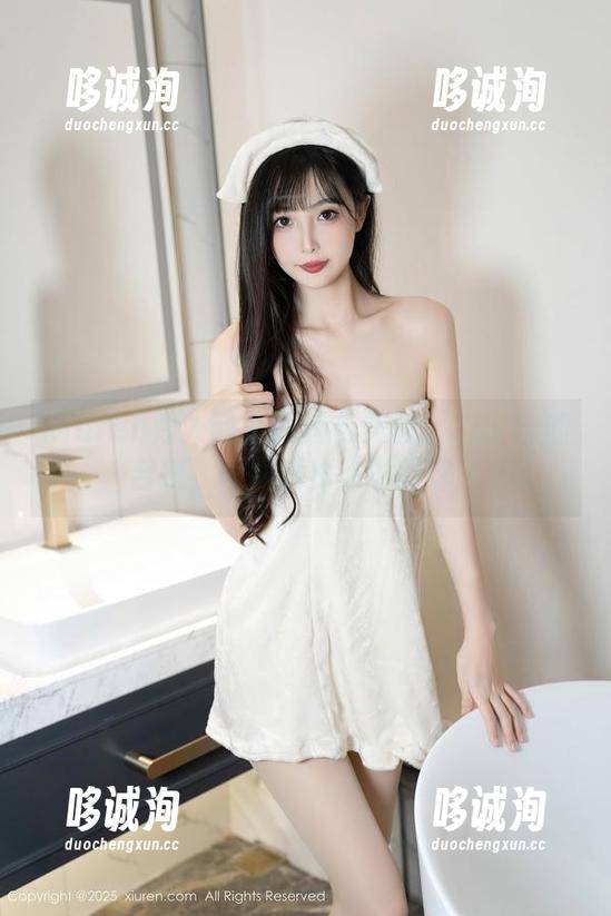 Xiuren秀人网 - 肉丝与美图：Sukki的合集，瞬间抓住你的眼球！