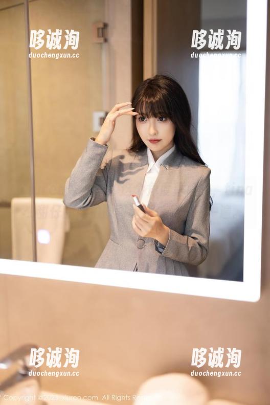 Xiuren秀人网 - 这个角度真心好，tina_甜仔的自拍原图让我想一遍又一遍。