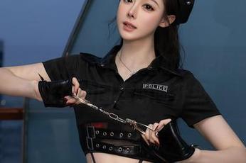 Xiuren秀人网 – 白裙之教：伊丽莎有点白让你的图库瞬间升级！