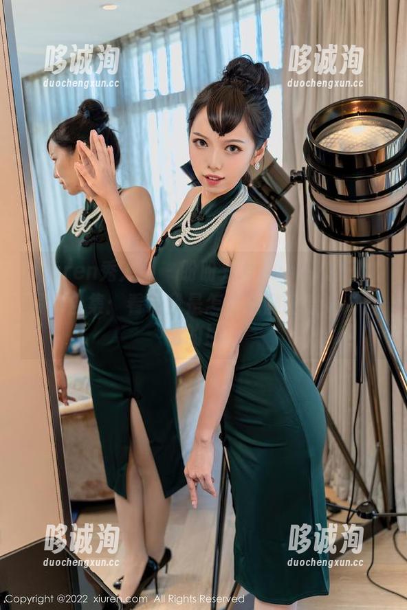 Xiuren秀人网 - 盼盼龙女sunny的日常写真合集：看看我是怎样把随意变成时尚的！