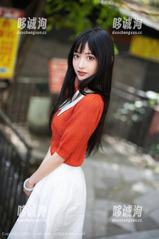 Xiuren秀人网 - 程程程的旅拍厦门：原图分享，怎么感觉她在这边的每一秒都比我活得精彩？