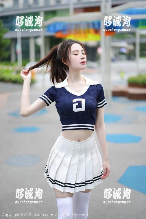 Xiuren秀人网 - 一双高跟鞋，黄婧GIGI的写真，快拿出纸巾我可能要流泪