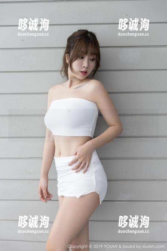 YouMi尤蜜荟-战姝羽Zina YouMi尤蜜荟 - 战姝羽Zina的白裙子,高清壁纸一键下载,带你仿佛置身于梦境
