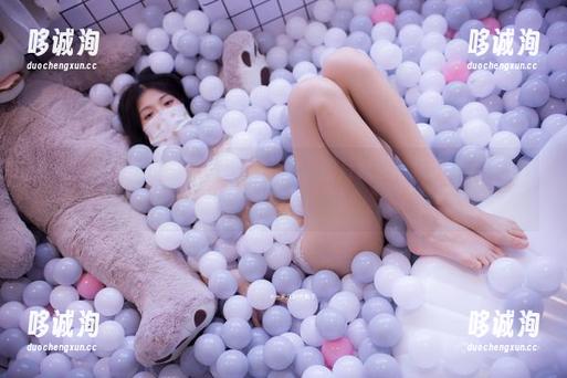 看到一米八的大梨子的杀生院祁荒，图片似乎把我带到了另一个世界…