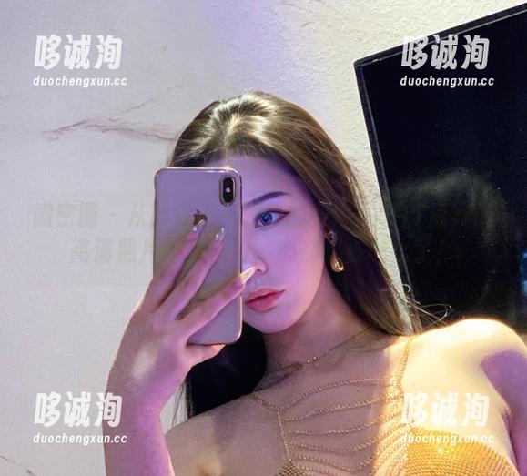 微密圈 - 从此迷上不爱笑的赛琳！5.17嘉宾的高清照片如梦似幻，心都要被融化了！