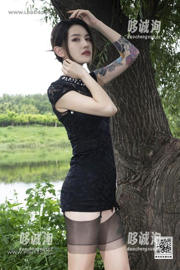 丽柜-vicky 丽柜 - 看!Vicky的透明风情,图片透得那么好,原图就是这么赞