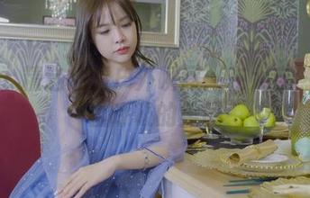 丽柜 – 精选钟晴户外瞬间：在大自然中自由呼吸的美感