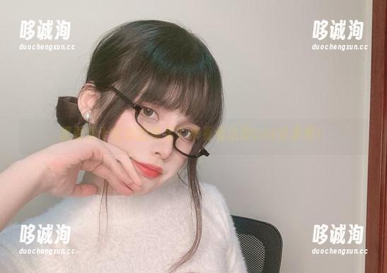 想看你十七鸽的裸足？来看看这份cos分享吧！