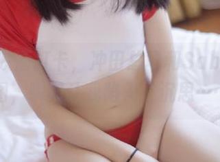 在兔玩映画打卡，冲田总司和Saber的原图，瞬间让我陷入了沉思……