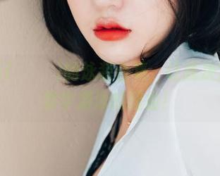 孙乐乐(손예은)的泳装合集，让我决定以后要学游泳的理由！