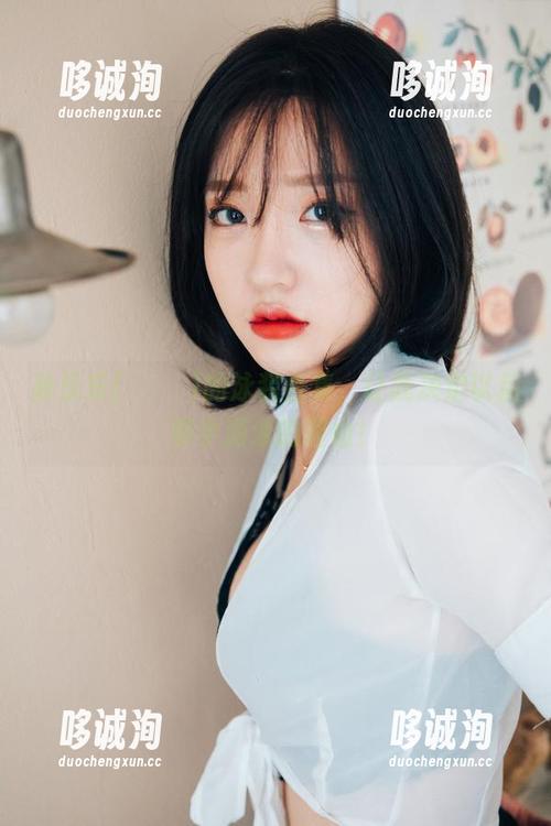 孙乐乐(손예은)的泳装合集，让我决定以后要学游泳的理由！