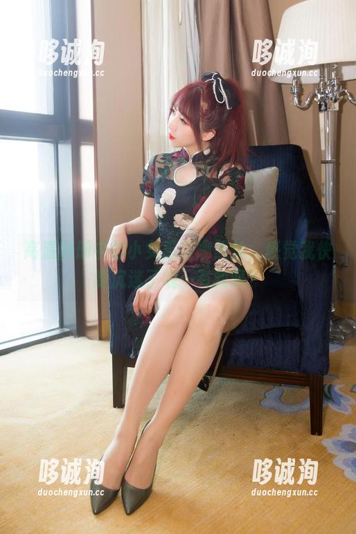 高清图册中的小女巫露娜黑丝，感觉我快要沉迷了呢…有救吗？