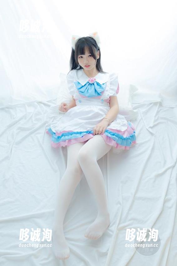 少女秩序 - 美图秀出来，这小鱼的夏天真是无圣光到连我都快变成大海了！