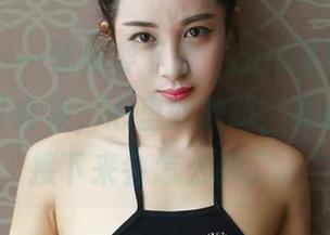 尤物馆 – 一想到要下载“baby贝贝白丝”这套写真集，心里就激动，真是不知道接下来会怎么样了。