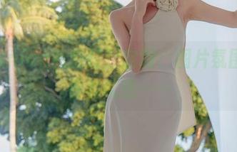 年年Nnian私拍红豆定制：图片氛围好，看着就想……