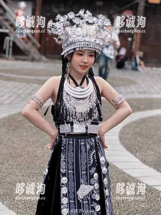 谁能想到御子Yumiko的美足写真会如此迷人，致敬每一寸肌肤！