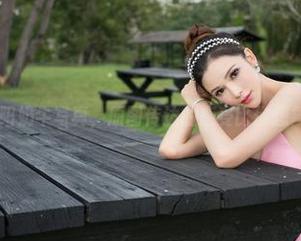 推女神 – 易阳奶牛写真，原图传达的感受比你想象的更复杂！