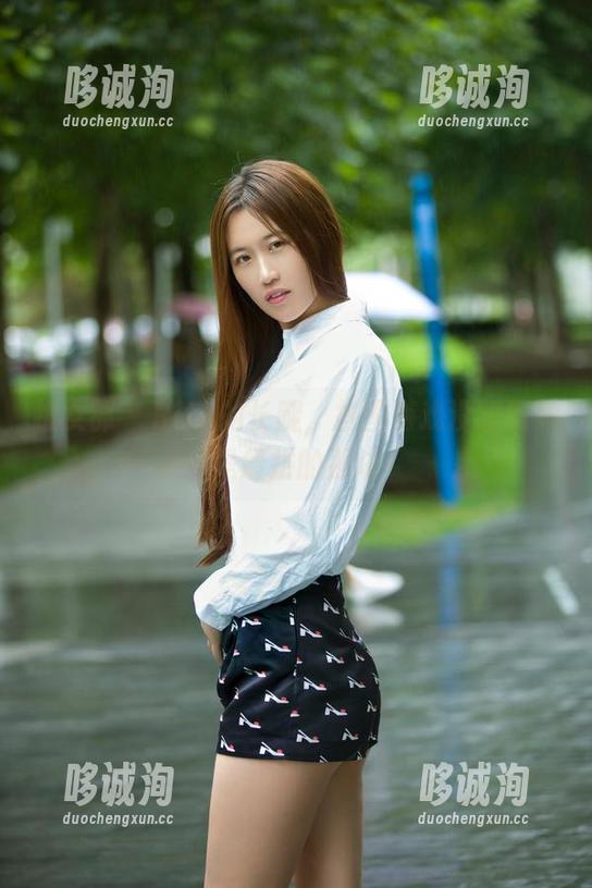 推女郎 - Rita的长腿，拼图游戏没想到她是最拼的那块
