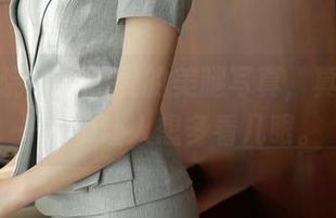 模范学院 – 陈怡曼的美腿写真，真的是每一根都让人想多看几眼。