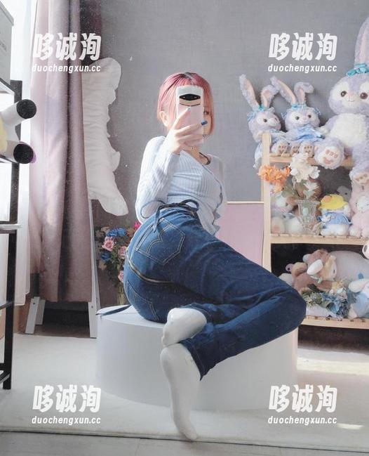 樱井小莜的礼服作品集，恍惚中我以为自己也可以优雅，分享种草时光。