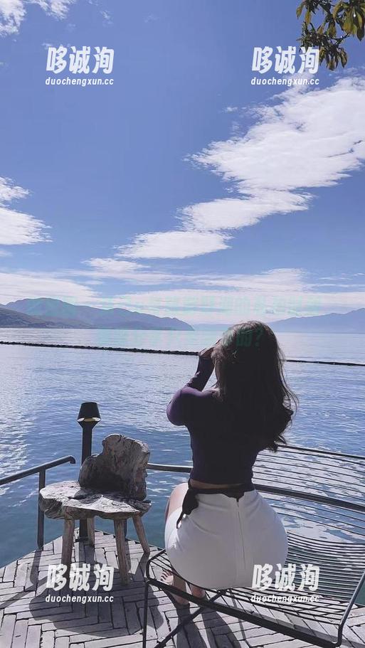 洁己u 微密圈 - 洁己u与旅游野湖的私拍时刻,资源分享只是顺带的?