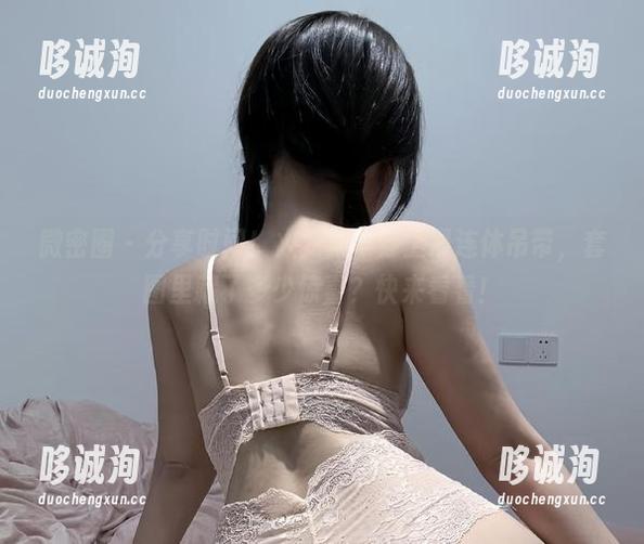 微密圈 - 分享时间！火龙果羊穿上黑连体吊带，套图里藏了多少惊喜？快来看看！