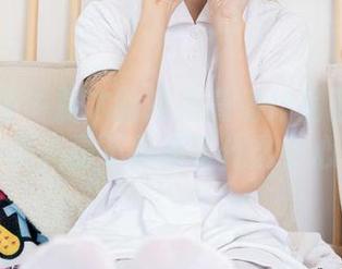 物恋传媒 – 嘉木的短裙高清作品集：拍得那么美，是不是藏了什么小心思？