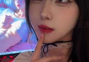 微密圈 – 琳铛铛白丝图包，嗨，我觉得无圣光太适合她的气质了！