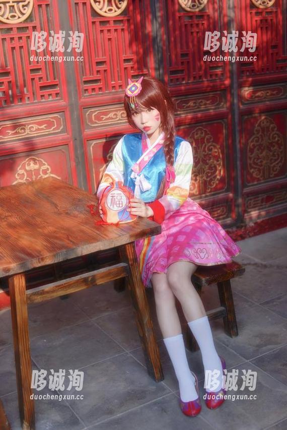白易子教主的私房写真：工作细胞中的几分撩动