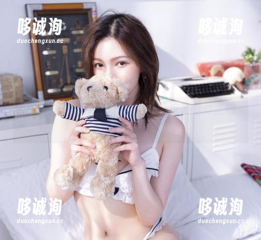 白露Bululu 探索白露Bululu的豹纹全集:这才是真正的‘野性’美!