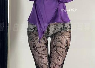 微密圈 – 白龙猫女的夏天最新写真，萌趣与暖阳交织的时刻