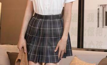 秀人网 – Evelyn艾莉是谁？我只知道她能把泰国甲米的美图拍得如此惊艳，作品里每个细节都撩动我的心弦