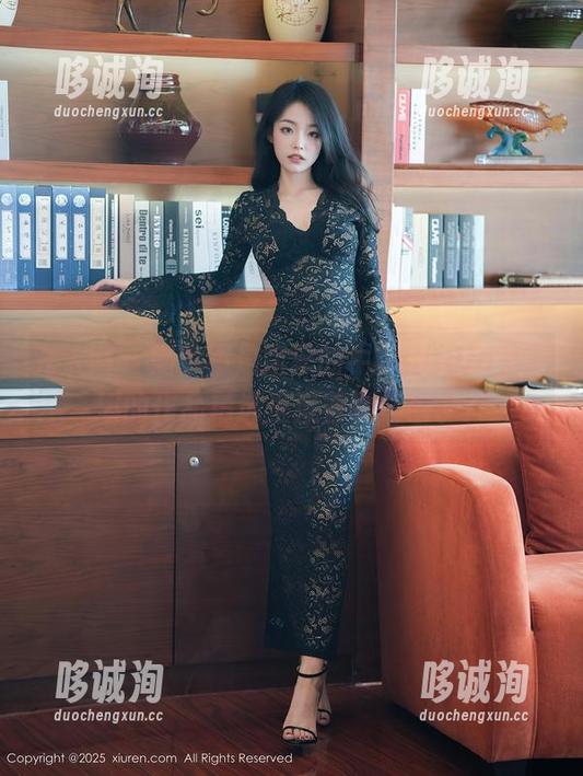 秀人网 - 奶牛不是简单的牛，Olivia童安琪的作品精选里藏着哪些故事？