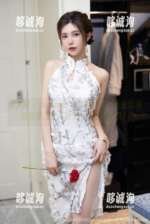 秀人网 - summer宝宝的愿望：姐姐的图包免费放送，快来一起分享快乐！
