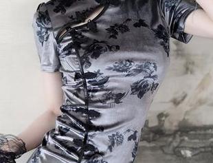 秀人网 – 安然anran天台：图片合集里的无脑晒图，来看看她的‘高处不胜寒’。