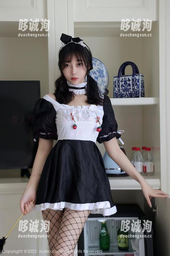 秀人网-幼幼 秀人网 - 从未见过的幼幼:无圣光下的浴室探秘,图包里全是惊喜!