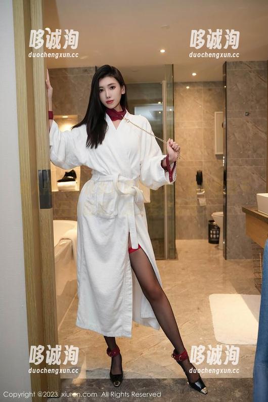 秀人网-糖糖 秀人网 - 糖糖女神最新合集:心中默念千万遍的美,怎么会这么绝?