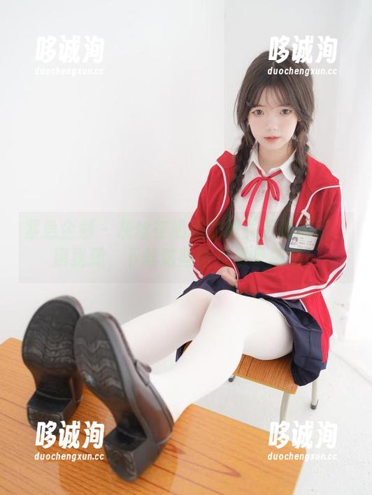 紧急企划 - 灰丝在奶糖的镜头下更吸引！别犹豫，下载这些图片感受震撼！