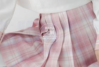 紧急企划 – 制服里的那点事——高清图包给你龙崎聆音的独家视角，让我说不完。